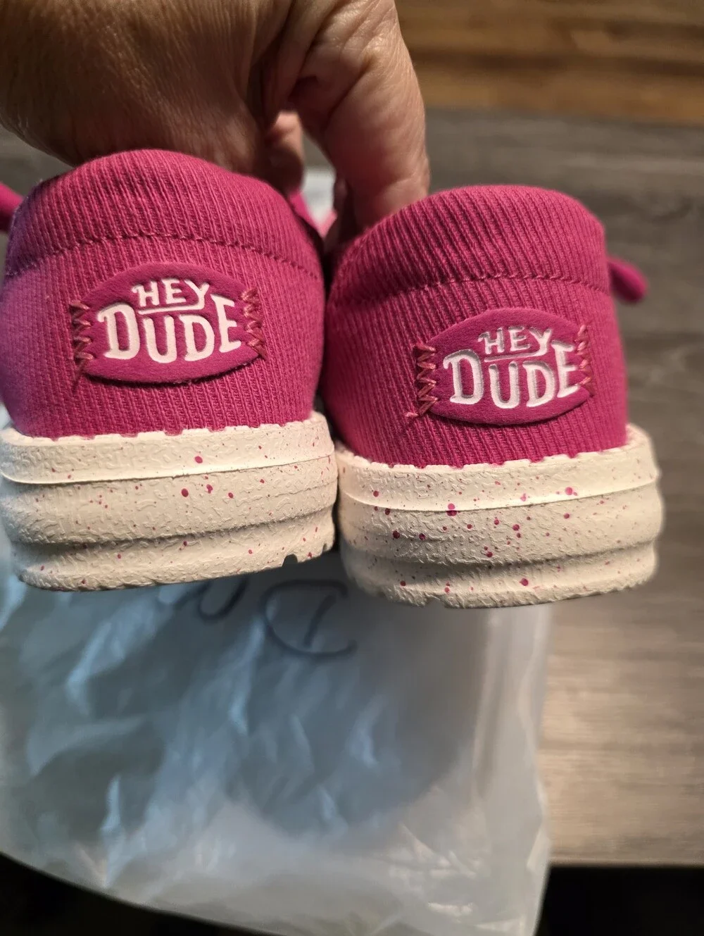 Hey Dude Wendy Stretch Sox Fucia Pink Knit Slip-On Sneakers